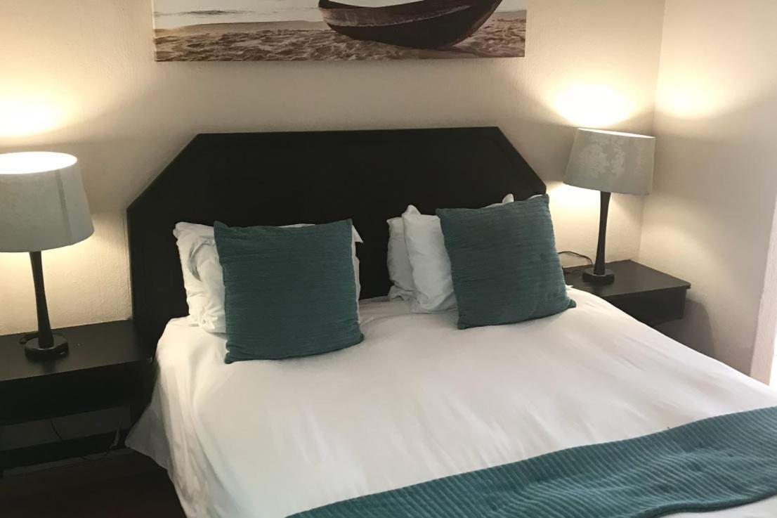 Daisy St -One Bedroom Apartment 约翰内斯堡 外观 照片